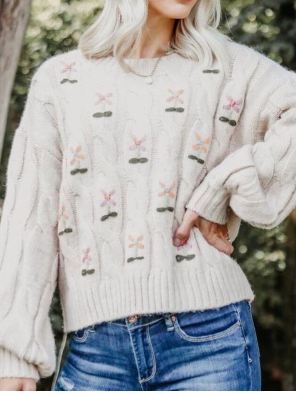 In Loom Knit Flower Sweater size small preloved